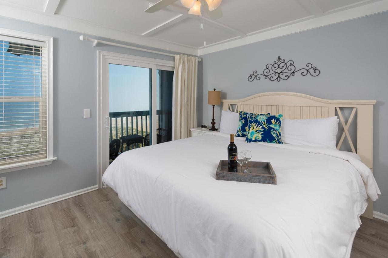 The Beach House 2*